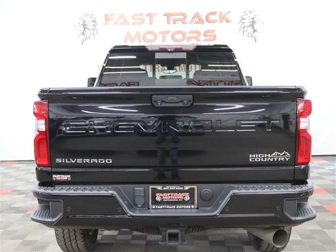 Used 2020 Chevrolet Silverado 3500 High Country w/ Z71 Off-Road Package image 5