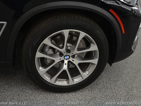 Used 2019 BMW X5 xDrive40i AWD/4WD image 49