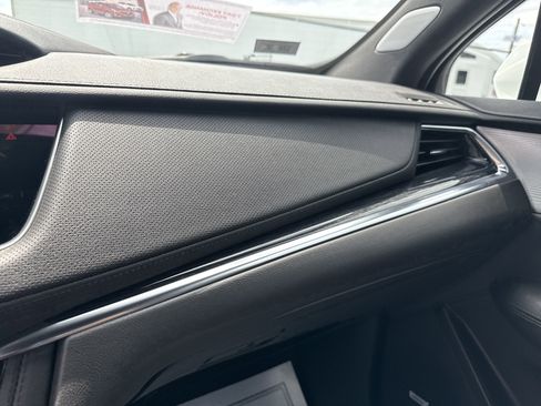 Used 2024 Cadillac XT5 Premium Luxury image 22