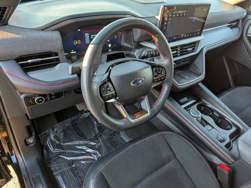 Certified 2025 Ford Explorer ST AWD/4WD image 2