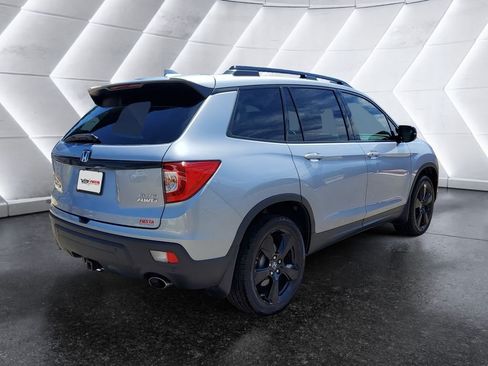 Used 2019 Honda Passport Elite image 4
