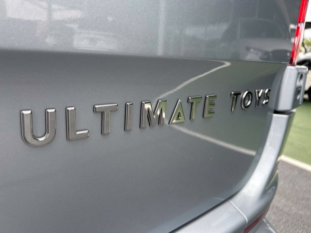 Used 2025 Mercedes-Benz Sprinter 2500 image 7