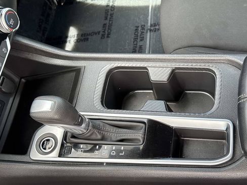 Certified 2025 Nissan Sentra SV FWD image 25