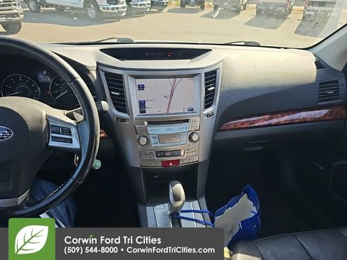 Used 2012 Subaru Outback 2.5i Limited AWD/4WD image 4