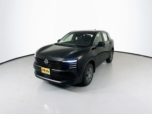 Used 2026 Nissan Kicks S FWD image 3