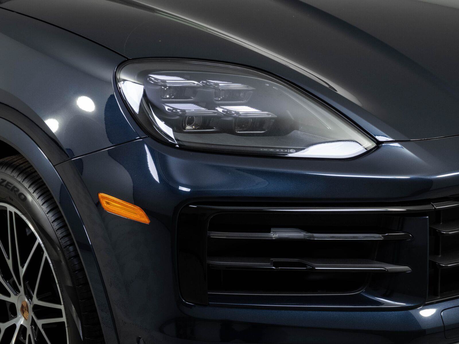 New 2026 Porsche Cayenne AWD/4WD image 37