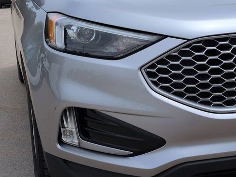 Certified 2023 Ford Edge SEL w/ Convenience Package AWD/4WD image 11