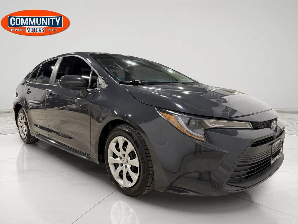 Used 2023 Toyota Corolla LE FWD image 11