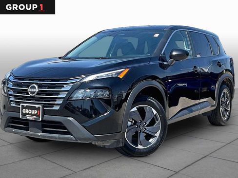 Used 2025 Nissan Rogue SV FWD image 1