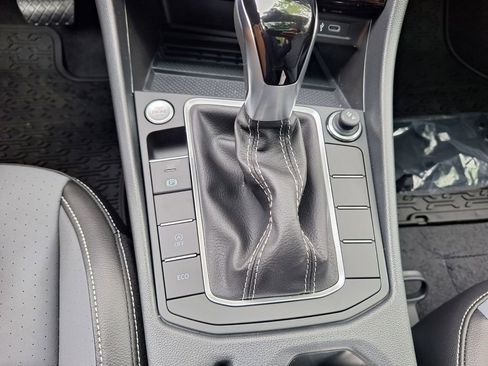New 2026 Volkswagen Jetta SE image 16