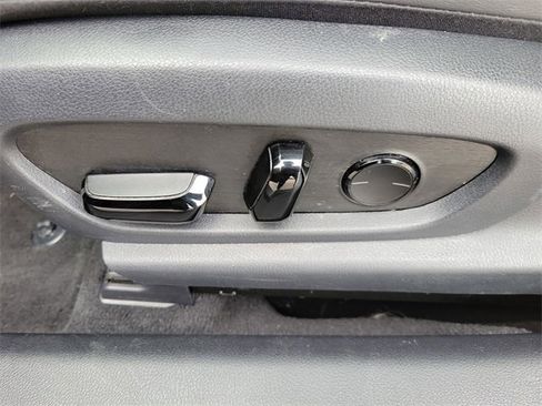 Used 2022 Lexus ES 350 350 w/ Premium Package image 16