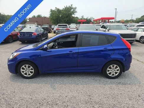 Used 2014 Hyundai Accent GS FWD image 6
