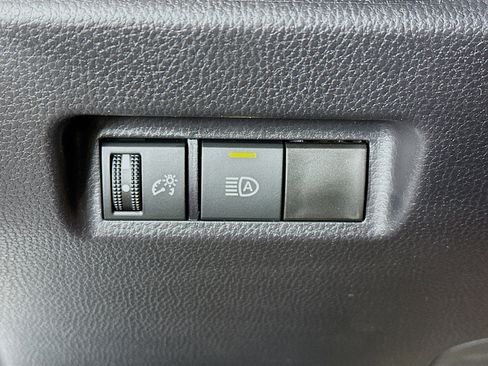 Used 2025 Toyota RAV4 LE image 17