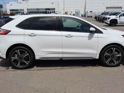 Used 2021 Ford Edge ST w/ Equipment Group 401A AWD/4WD image 8