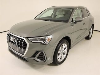 New 2025 Audi Q3 2.0T Premium image 1