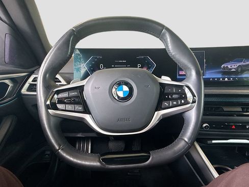 Used 2025 BMW 430i Convertible w/ Premium Package RWD image 12