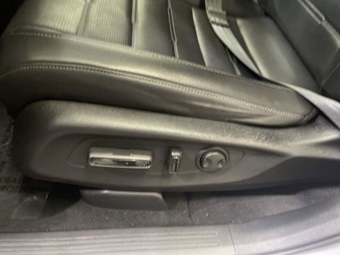Certified 2025 Honda CR-V EX-L image 12