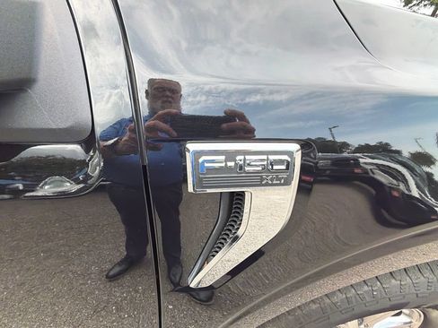 Used 2025 Ford F150 XLT w/ Equipment Group 301A Standard AWD/4WD image 7