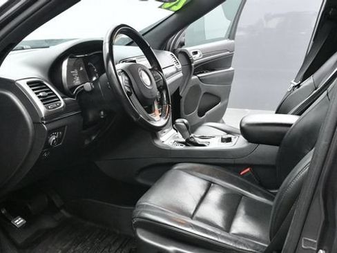 Used 2017 Toyota Tundra SR5 w/ SR5 Upgrade Package AWD/4WD image 13