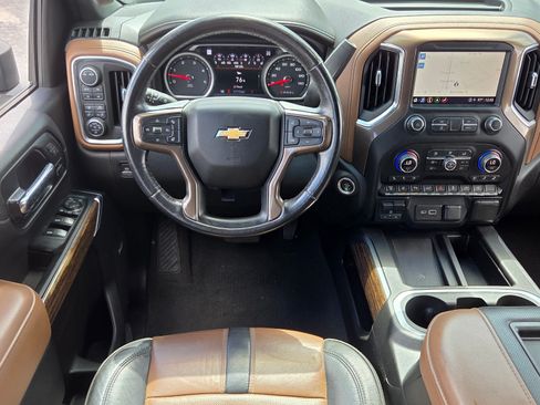 Used 2022 Chevrolet Silverado 3500 High Country AWD/4WD image 13