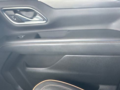 Used 2022 GMC Yukon AT4 image 30