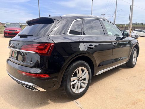 Used 2023 Audi Q5 2.0T Premium w/ Convenience Package AWD/4WD image 5