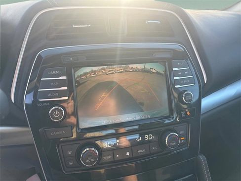 Used 2023 Nissan Maxima SV w/ Floor Mat Group image 21