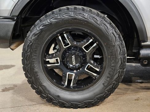 Used 2021 Ford Bronco 4-Door image 17