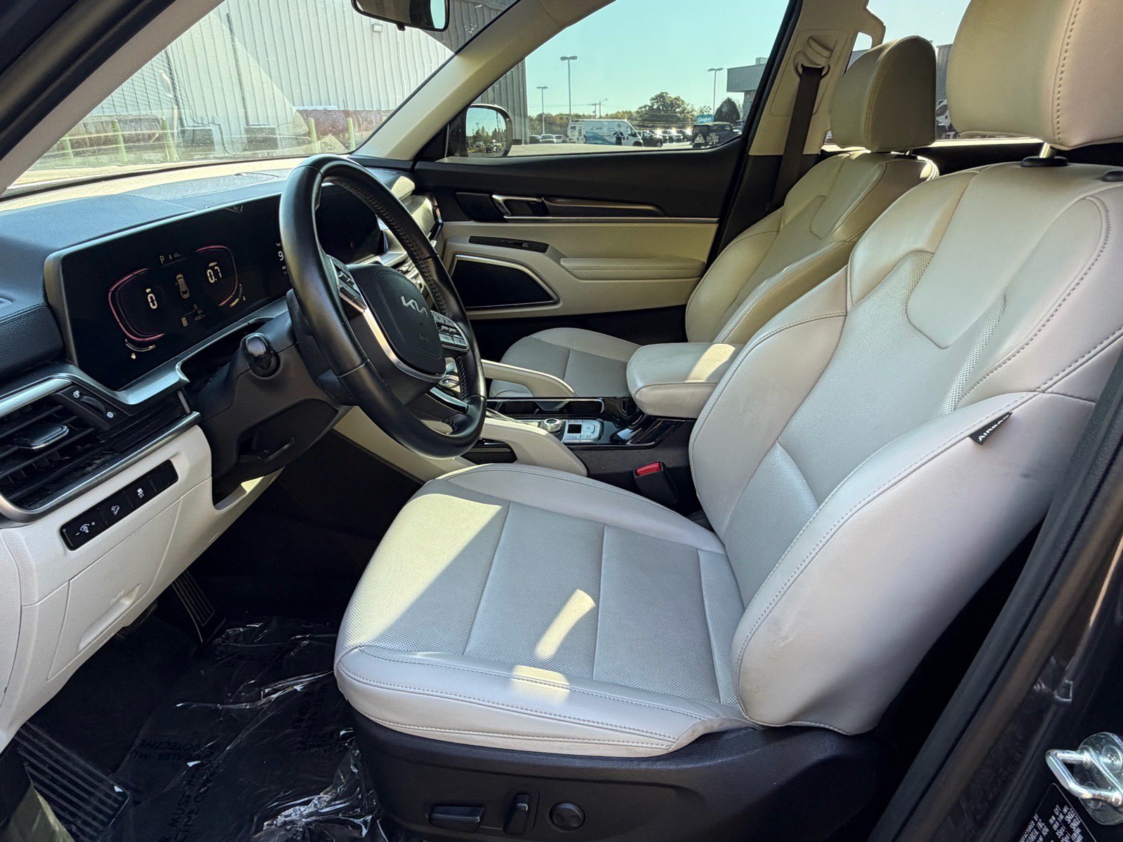 Used 2024 Kia Telluride S w/ S Sunroof Package AWD/4WD image 23