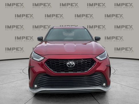 Used 2021 Toyota Highlander XSE image 8