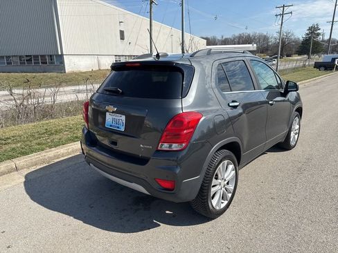 Used 2017 Chevrolet Trax Premier image 3