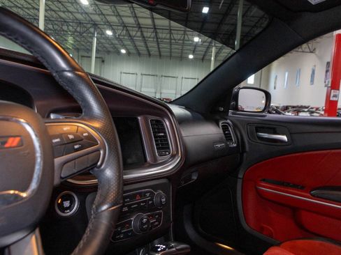 Used 2019 Dodge Charger Scat Pack w/ Plus Group RWD image 13