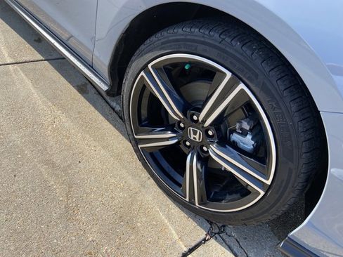 Used 2024 Honda Accord Sport image 32