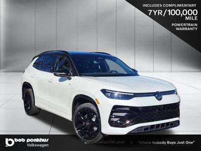 New 2026 Volkswagen Tiguan SE R-Line