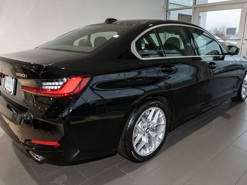 New 2026 BMW 330i xDrive Sedan w/ Convenience Package AWD/4WD image 5
