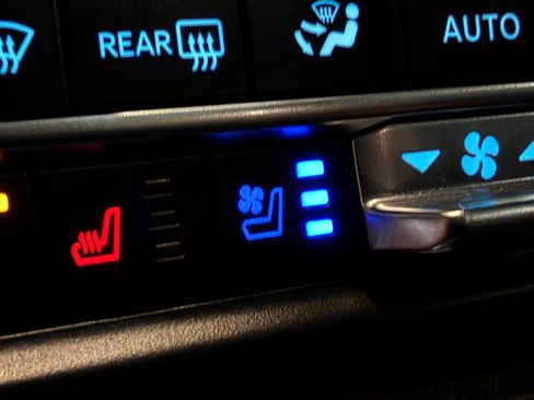 Used 2024 Ford Expedition Max Limited RWD image 36