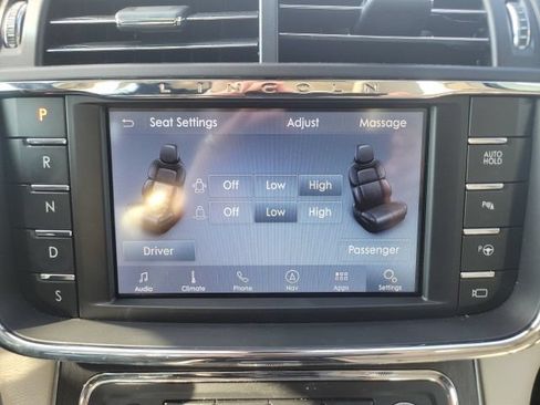 Used 2020 Lincoln Continental Reserve AWD/4WD image 7