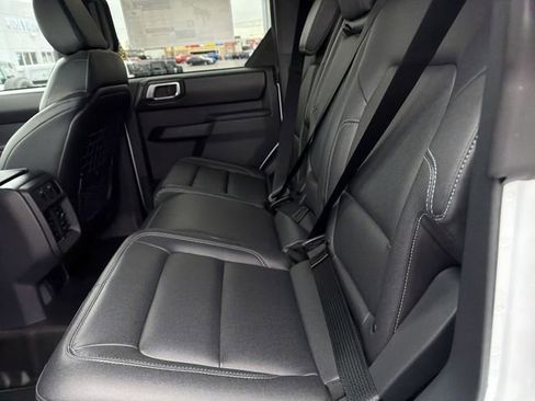 New 2025 Ford Bronco Badlands AWD/4WD image 13