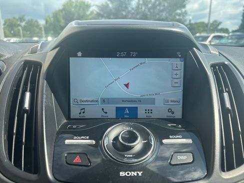 Used 2018 Ford Escape Titanium FWD image 18