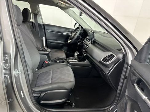 Used 2023 Kia Seltos LX image 28