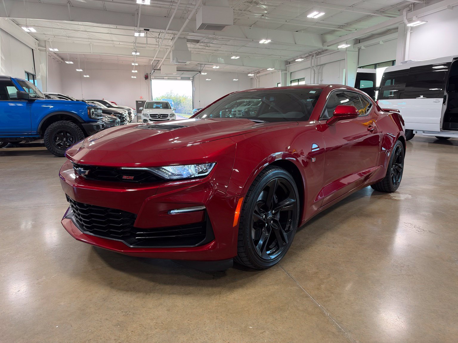 Used 2023 Chevrolet Camaro SS RWD image 3