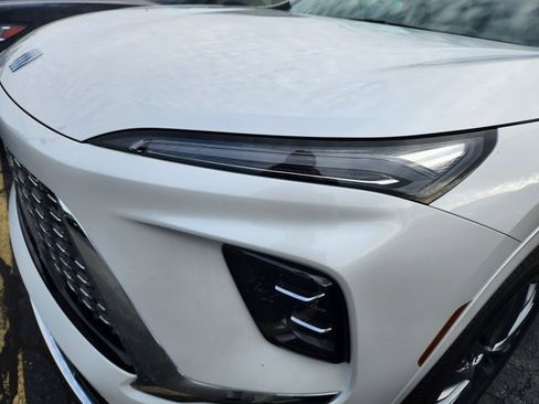 Used 2025 Buick Enclave Avenir w/ Trailering Package, 5000 lbs. image 27