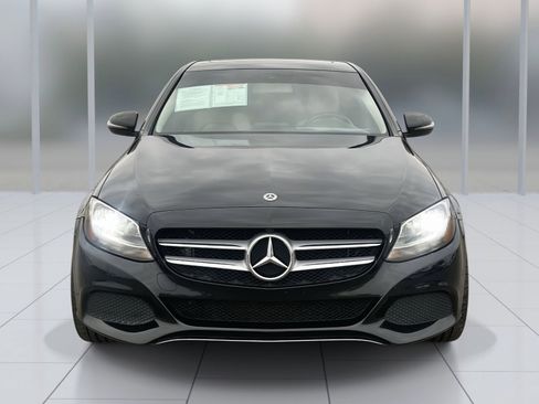 Used 2018 Mercedes-Benz C 300 Sedan image 9