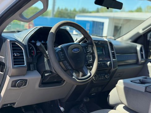 Used 2017 Ford F250 XLT AWD/4WD image 11