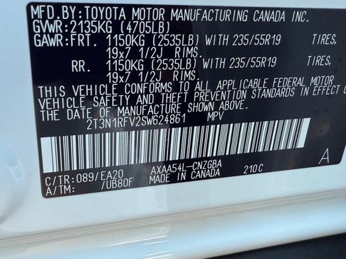 New 2025 Toyota RAV4 Limited image 18