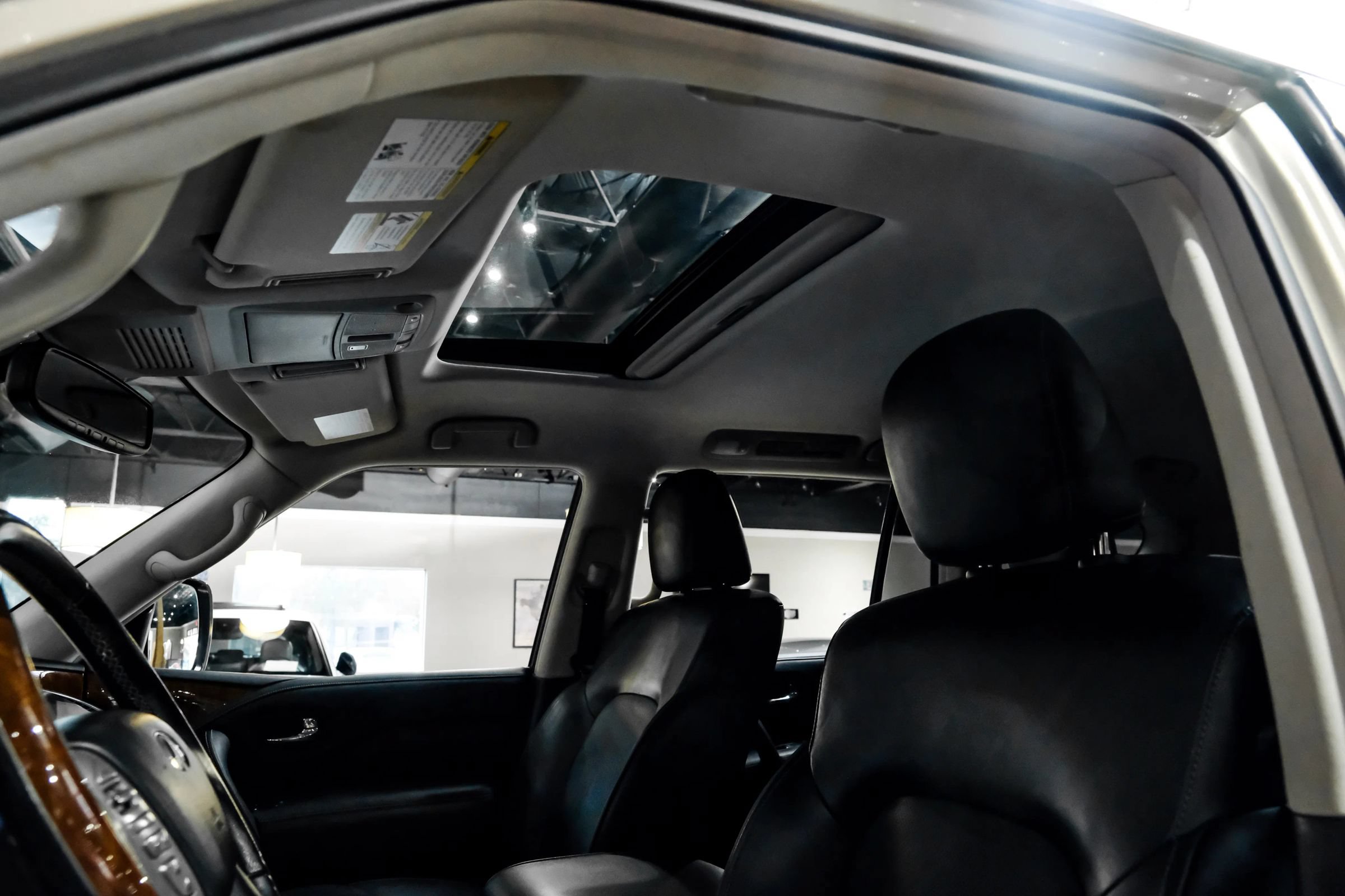 Used 2019 INFINITI QX80 2WD image 5