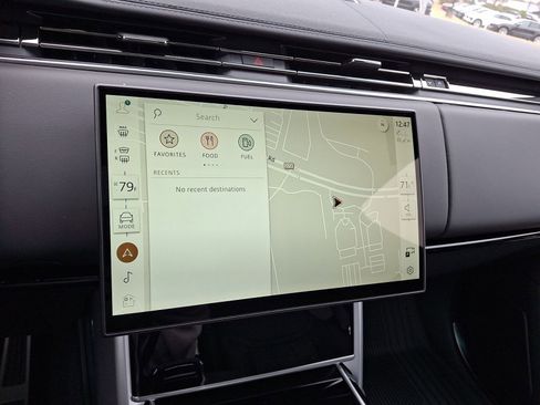 New 2025 Land Rover Range Rover SE image 21