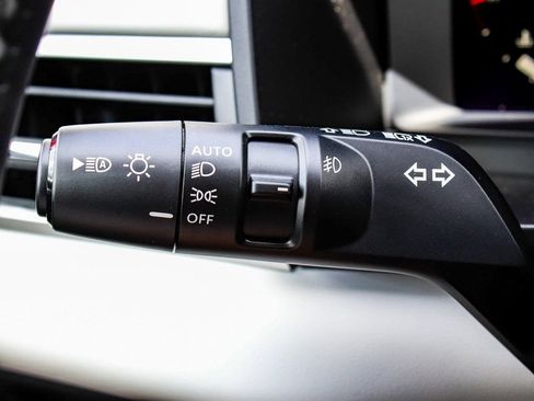 New 2025 Mitsubishi Outlander SE AWD/4WD image 26