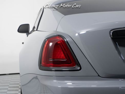 Used 2017 Rolls-Royce Wraith image 16