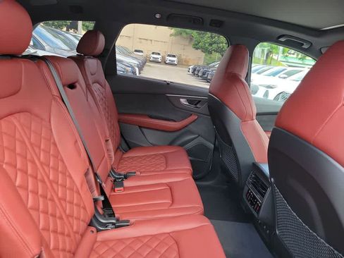 New 2026 Audi SQ7 Premium Plus image 13